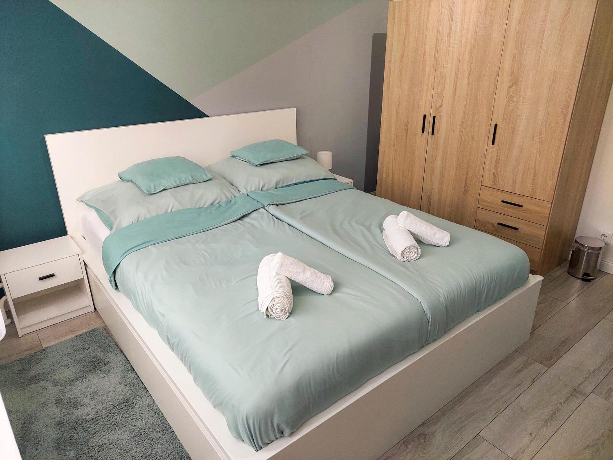 Aweshome City Apartment - 3 Bedrooms And Free Parking Debrecen Dış mekan fotoğraf